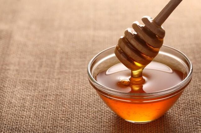 Konsumimi i mjaltit stimulon funksionin seksual të mashkullit